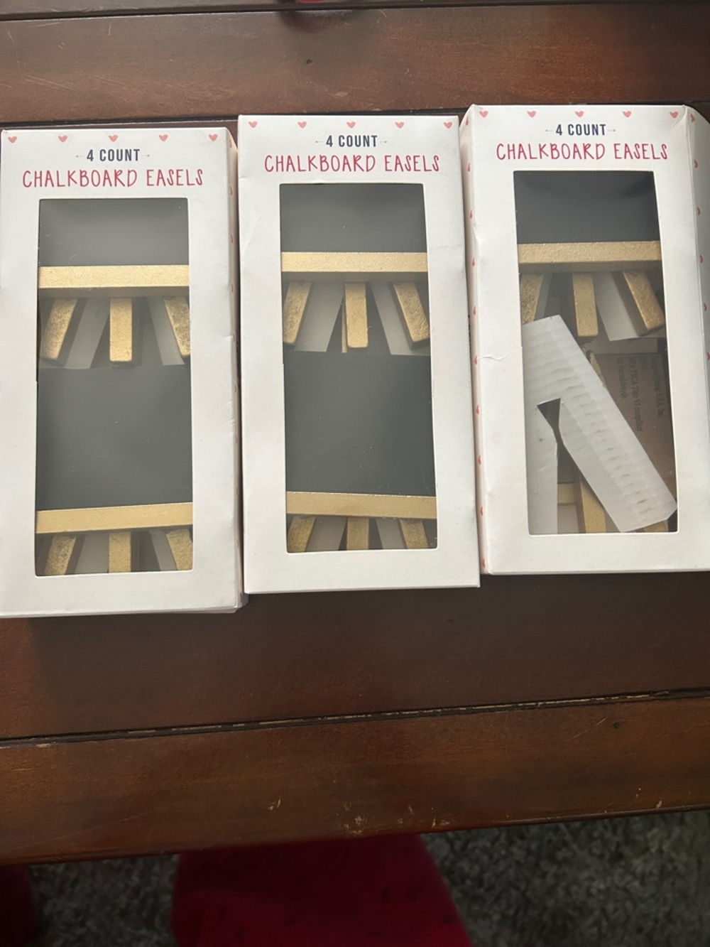 12 chalkboard easels. Table top placemat cards.